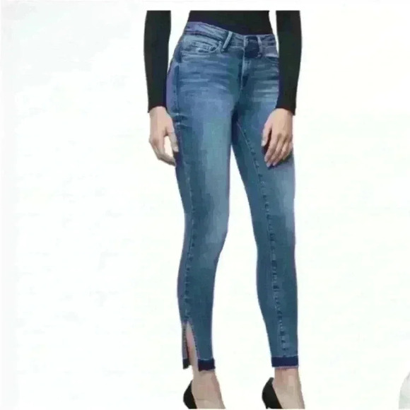 Good American- "Good Legs Split Seam Skinny"
Jeans Size 6/28 EUC! - Picture 2 of 9
